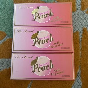 BNIB Too Faced Sweet Peach eyeshadow palette